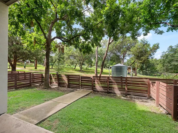 2804 Treble Ln Unit 902, Austin, TX 78704