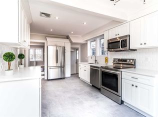 127 Stevens Ave, Hempstead, NY 11550
