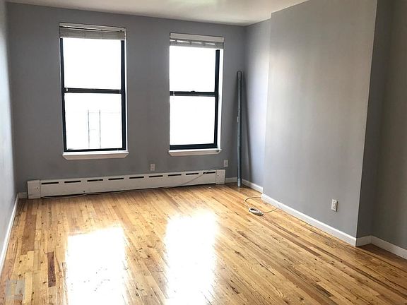 4th image of 330 W 141st St APT 4A