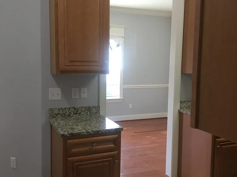 1716 Stone Castle Dr NE — Photo 11