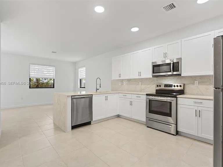 13386 SW 287th St — Photo 16