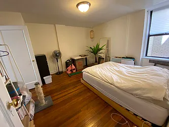 Rented by Voro New York