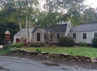 220 Common Ln, Beverly, MA 01915