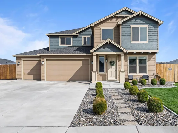 3817 Des Moines Ln, Pasco, WA 99301
