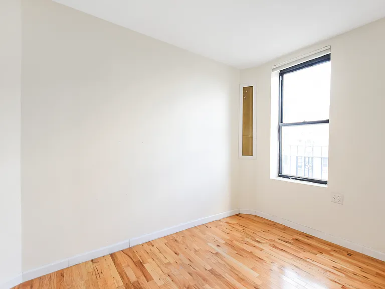 200 Audubon Ave #55 — Photo 6