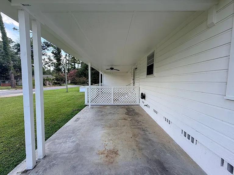 105 Highland Heights Dr — Photo 11