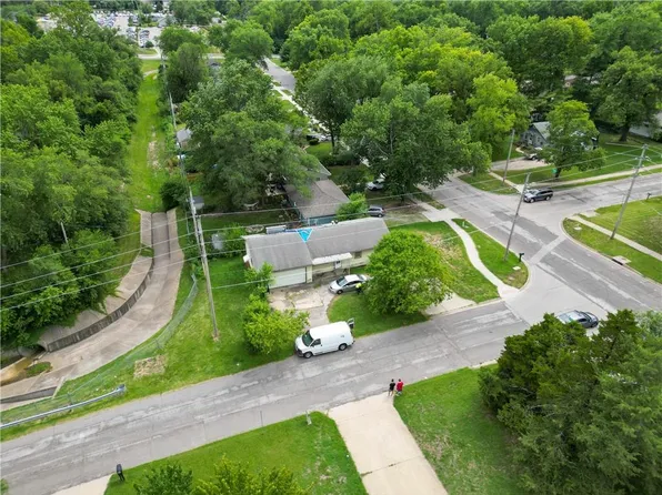 202 Michigan St, Lawrence, KS 66044