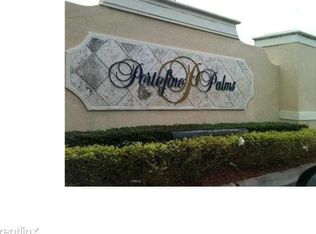 1008 NE 40th Rd, Homestead, FL 33033