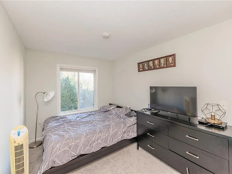 1342 Patti Park — Photo 12