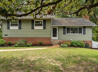 12516 Big Bend Rd, Saint Louis, MO 63122