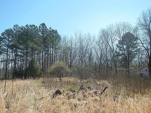 2nd image of 1433 Cumberland Heights Rd