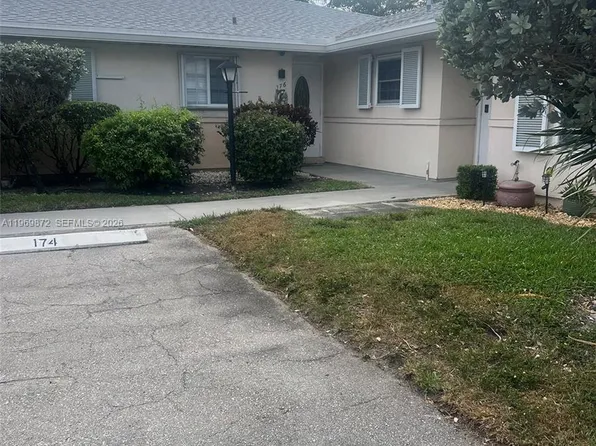 176 Cape Cod Cir, Lake Worth, FL 33467