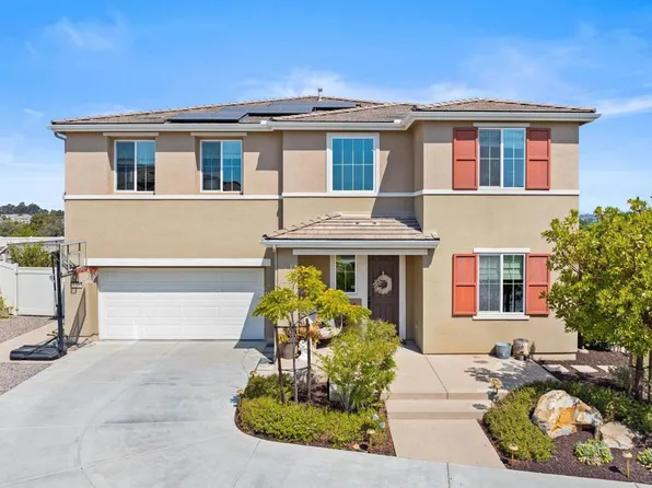 1211 Tesoro Pl, Vista, CA 92081