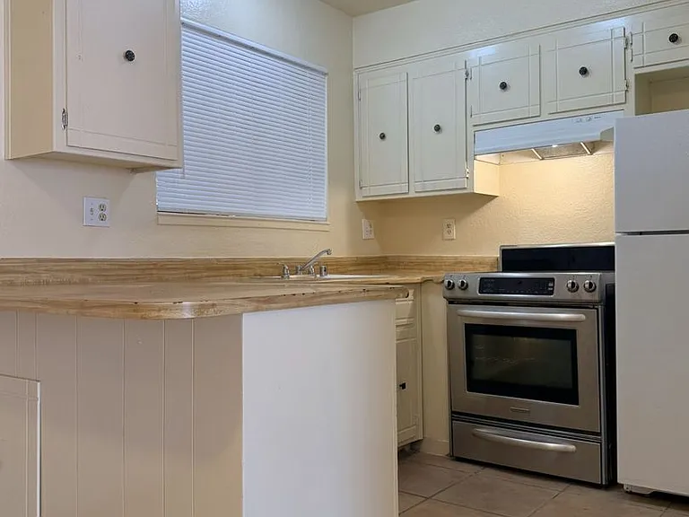 2591 Glen Ave #2597 — Photo 8