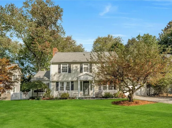 11 Robin Hill Road, Scarsdale, NY 10583