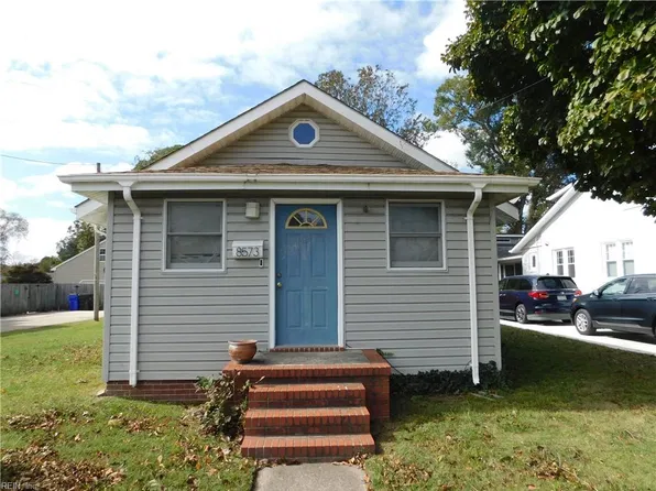 8573 Chesapeake Blvd, Norfolk, VA 23503