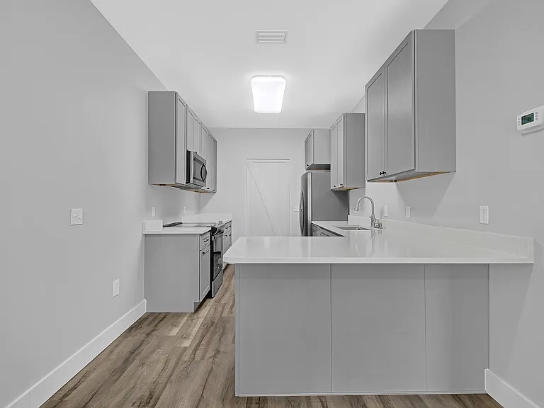 2621 Laurie Ave #2623 — Photo 8