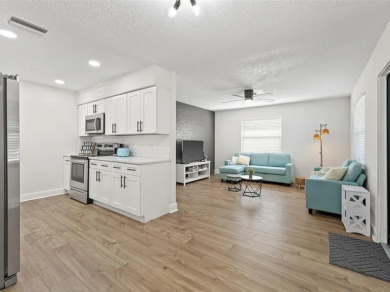 2700 13th St W — Photo 14