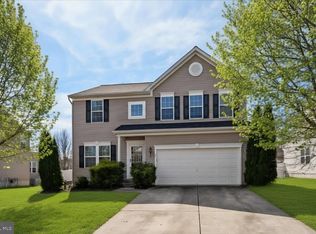 8 Rembrandt Way, Mays Landing, NJ 08330