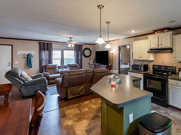 3rd image of 250 Appaloosa Dr #95