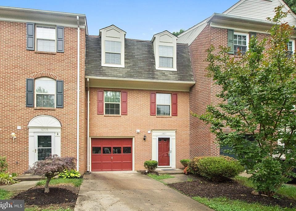 1st image of 6721 Sunset Woods Ct