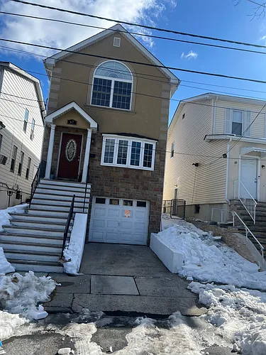 67 Norwood Ave Photo 1