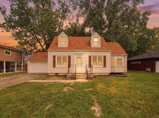 21726 8 1/2 Mile Rd, Southfield, MI 48075