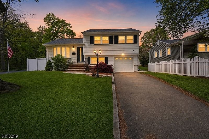 1st image of 92 Cornell Ave