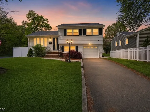92 Cornell Ave, Rahway City, NJ 07065