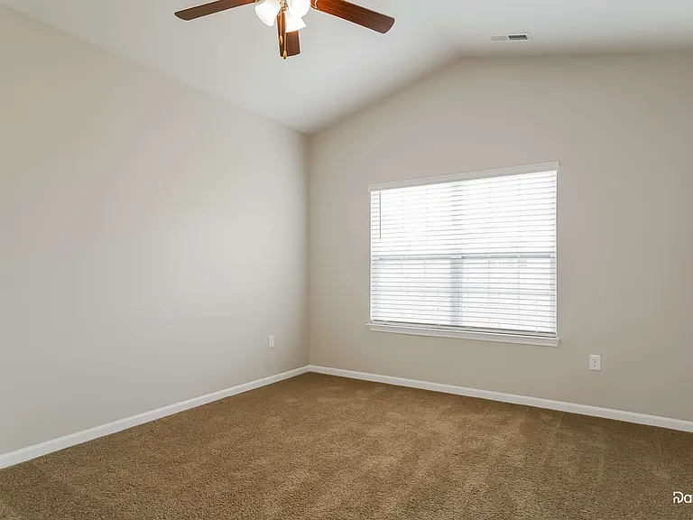 628 Birchhead Dr — Photo 9