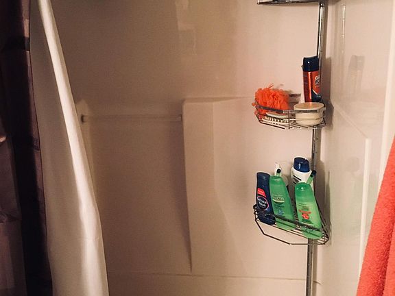 Shower/Bath Tub