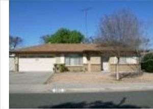 5th image of 2912 Carl Dr