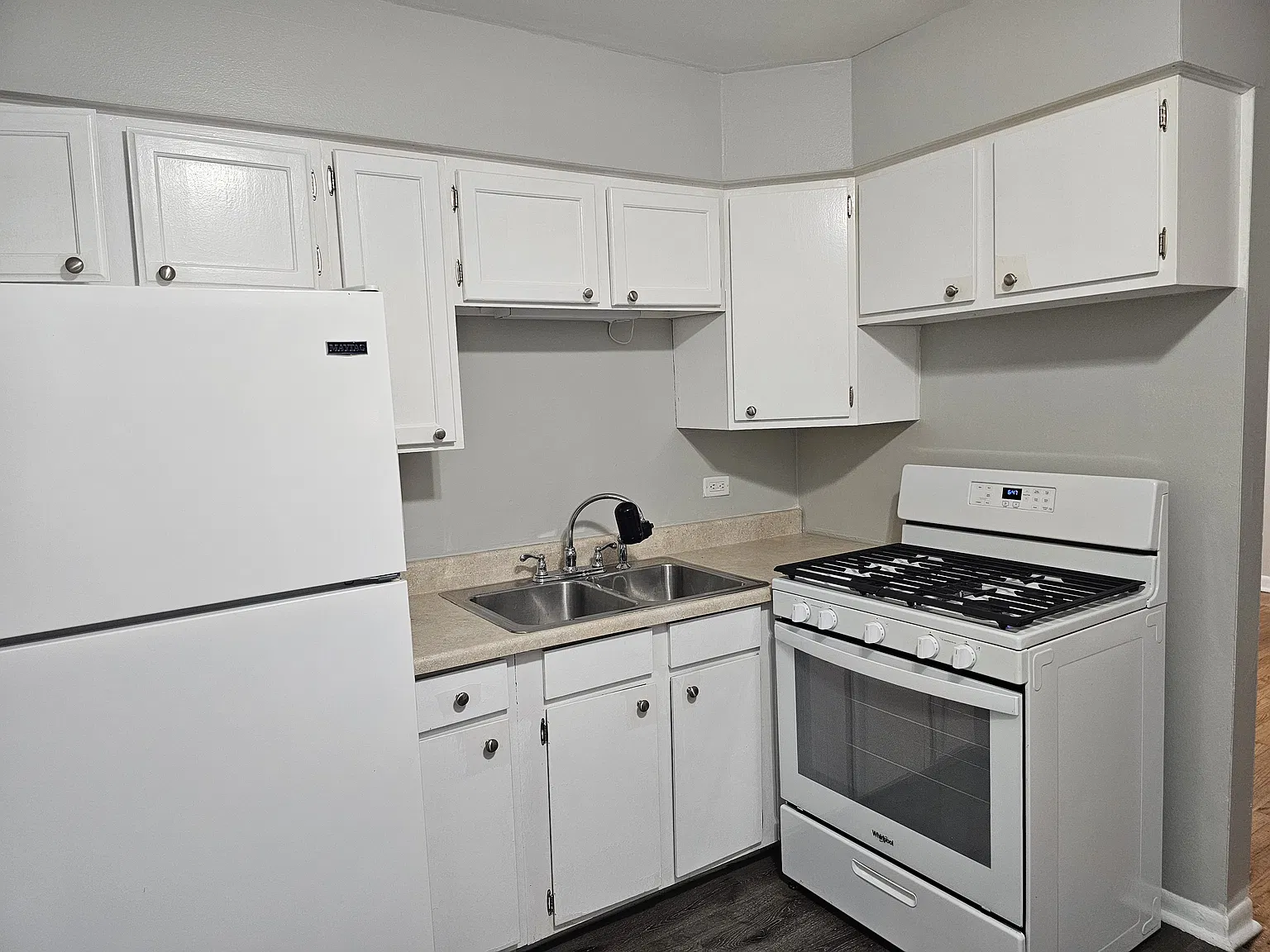 319 N Princeton Ave — Photo 2