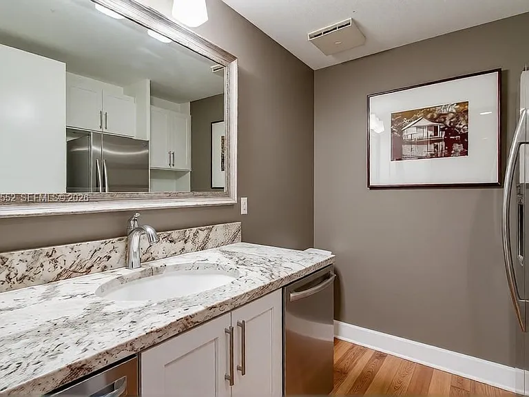 302 2nd St N #0 — Photo 9