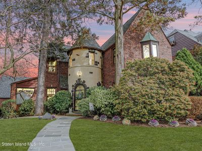15 Westbury Ave, Staten Island, NY, 10301