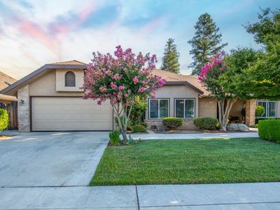 1298 E Fallbrook Ave, Fresno, CA, 93720