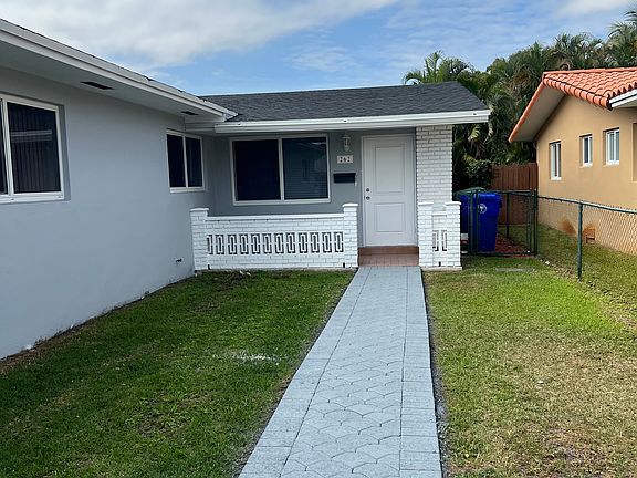 2nd image of 262 NW 49th Ave