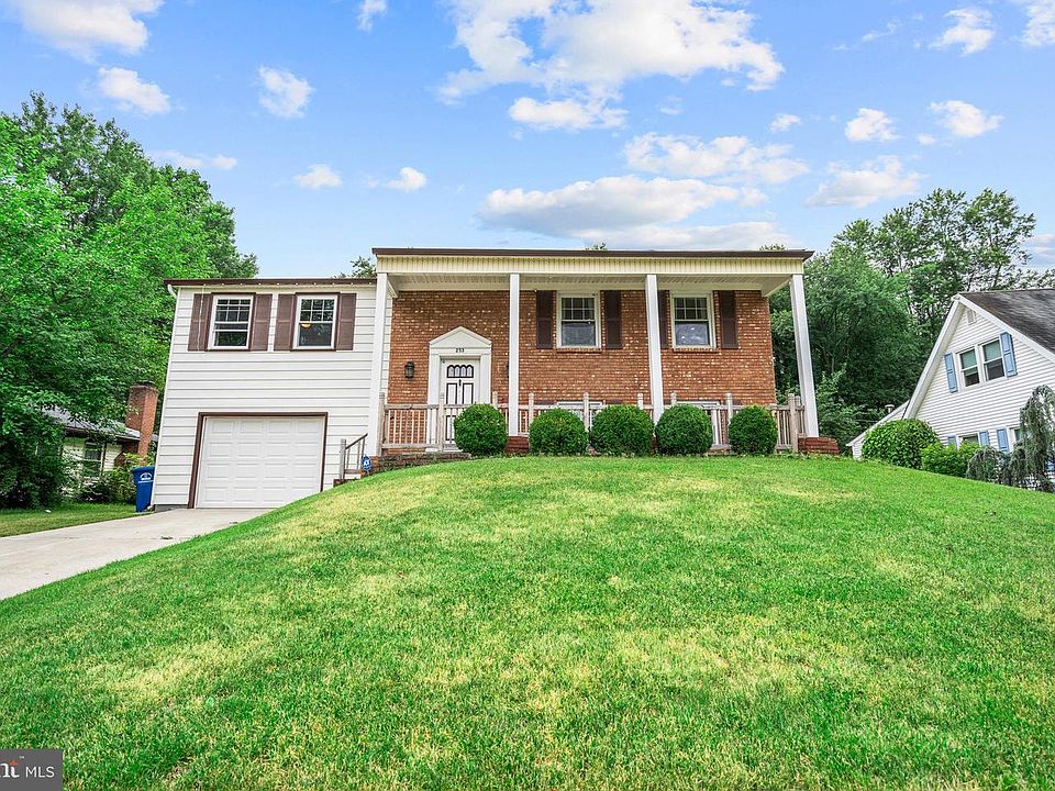 1st image of 253 Evergreen Dr