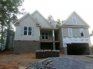 29 Hickory Ridge Ln, Clayton, NC 27527