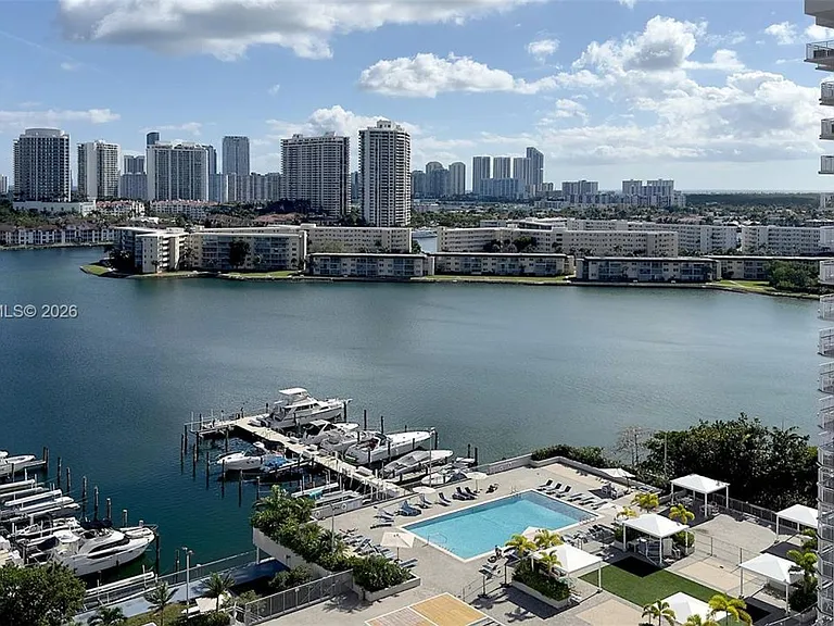 18051 Biscayne Blvd #1601 — Photo 6