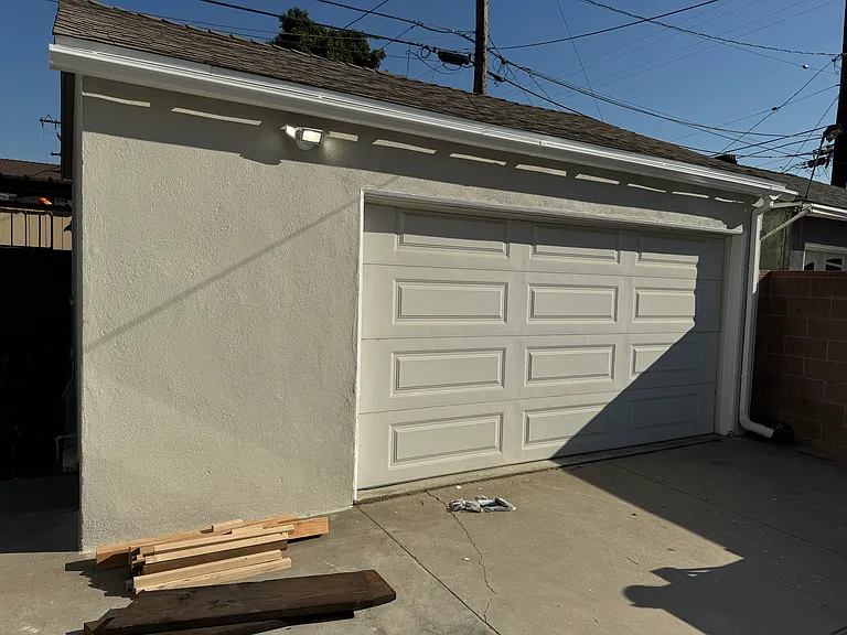10606 Bryson Ave — Photo 22