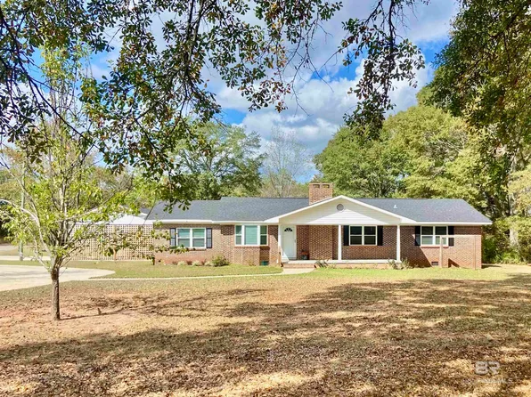 265 Azalea Dr, Monroeville, AL 36460