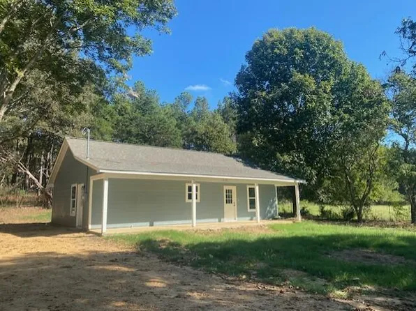 1245 Lyles Rd, Senatobia, MS 38668