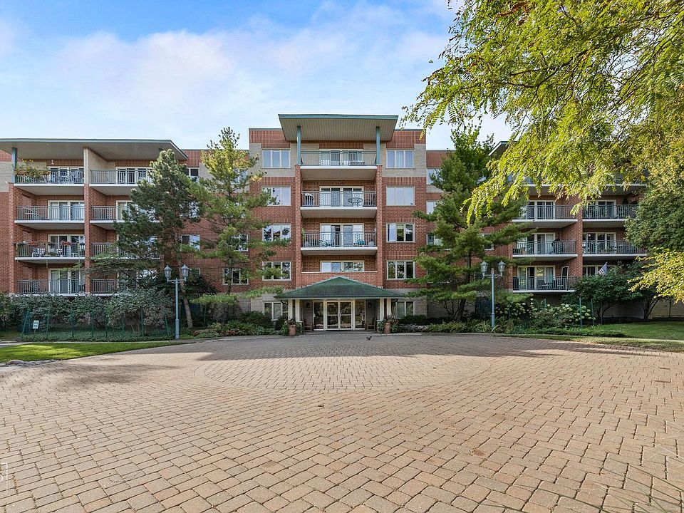 1st image of 3900 W Bryn Mawr Ave APT 505