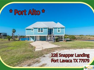 228 Snapper Lndg, Pt Lavaca, TX 77979