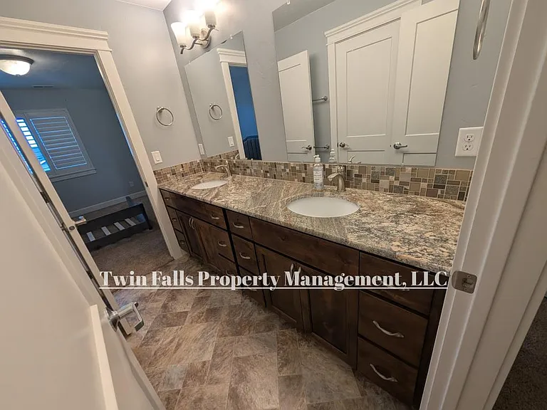 768 Sun Peak Way — Photo 54