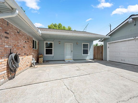 5th image of 7047 Inkberry Dr