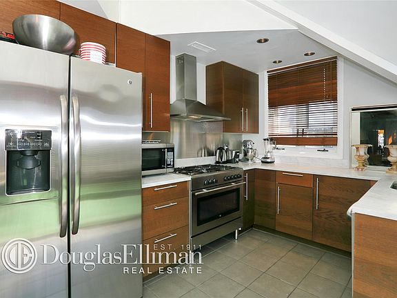 5th image of 1 Dixon Ln
