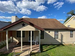 20 1st St W, Saint Albans, WV 25177