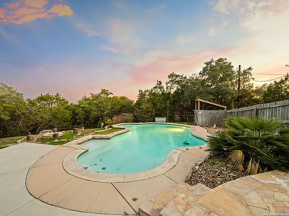 2nd image of 31430 DEERFIELD TERRACE